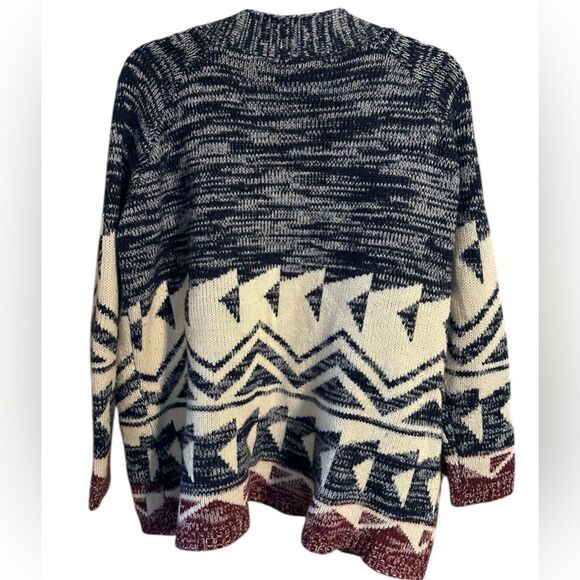 I Joah Open Front Women’s Cardigan. Aztec-inspired design. Size M/L - Picture 2 of 7